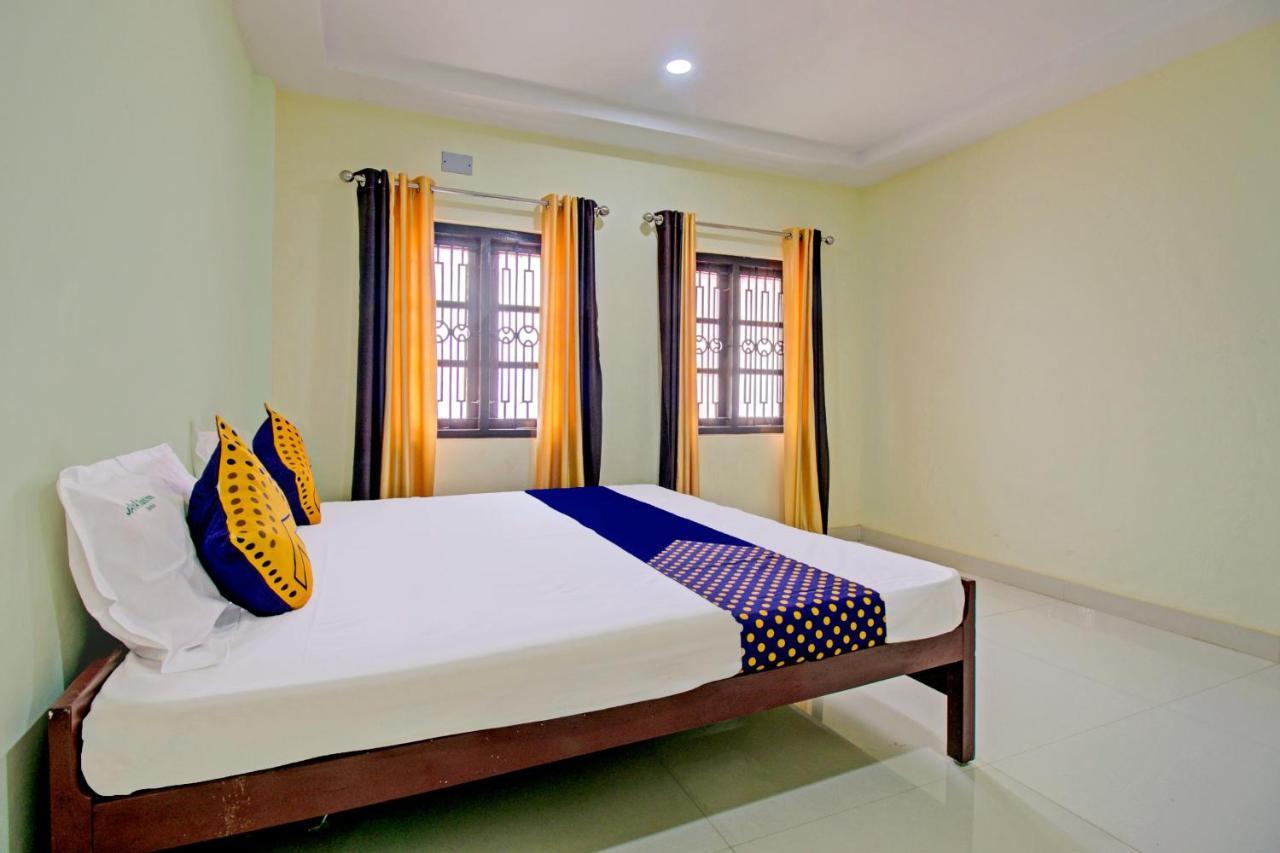 Spot On 73862 Jaya Tourist Home Varkala Εξωτερικό φωτογραφία
