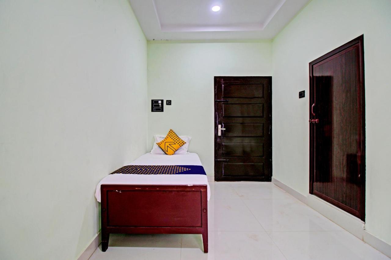 Spot On 73862 Jaya Tourist Home Varkala Εξωτερικό φωτογραφία